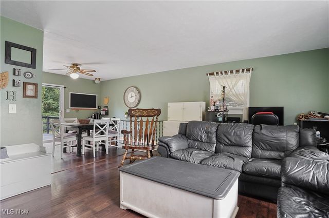 1180 Jones Drive, Salem, OH 44460