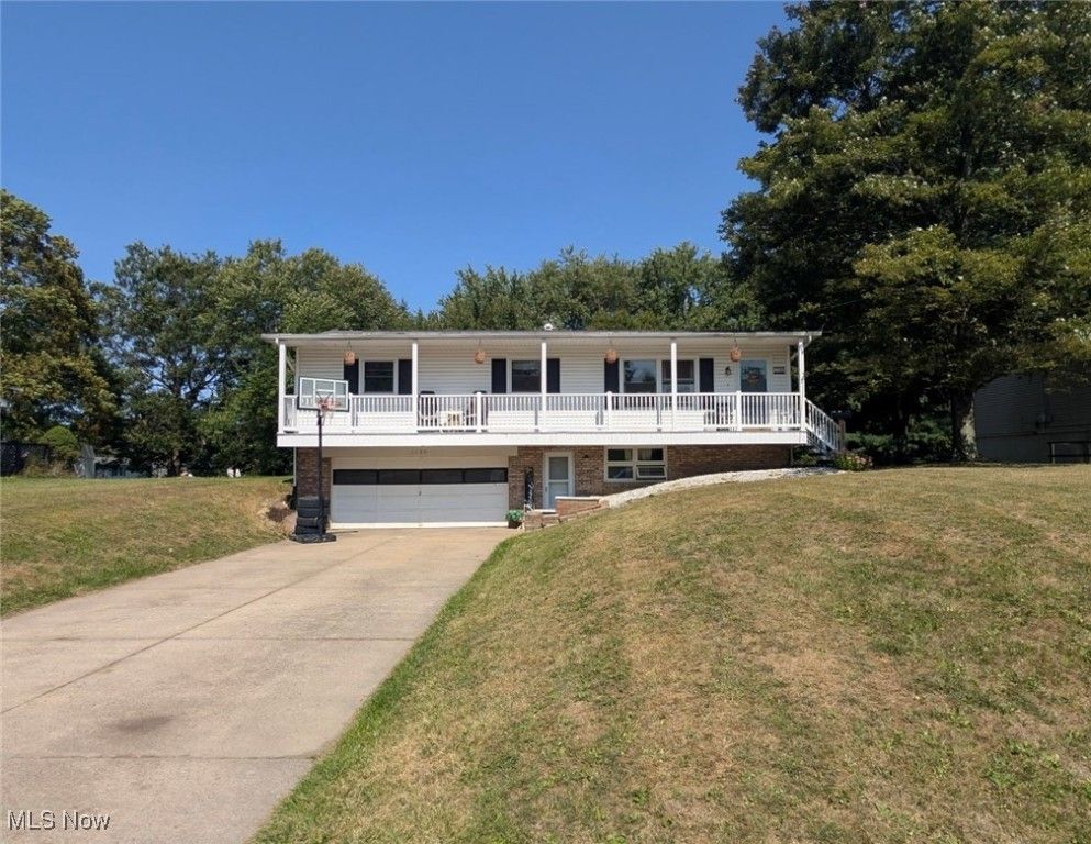 1180 Jones Drive, Salem, OH 44460