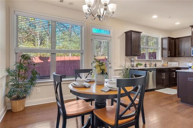 2243 Knoxhill SE View, Smyrna, GA 30082