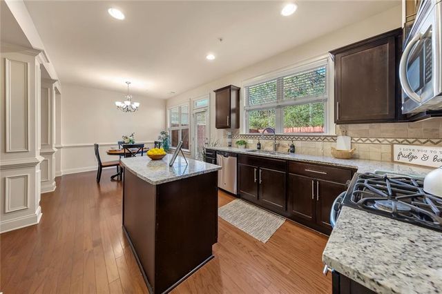 2243 Knoxhill SE View, Smyrna, GA 30082