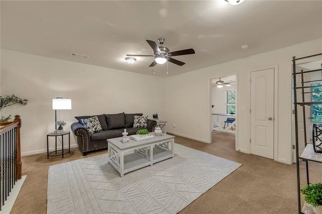 2243 Knoxhill SE View, Smyrna, GA 30082