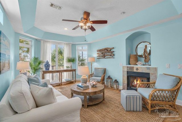 1806 Cypress St, Pensacola, FL 32502