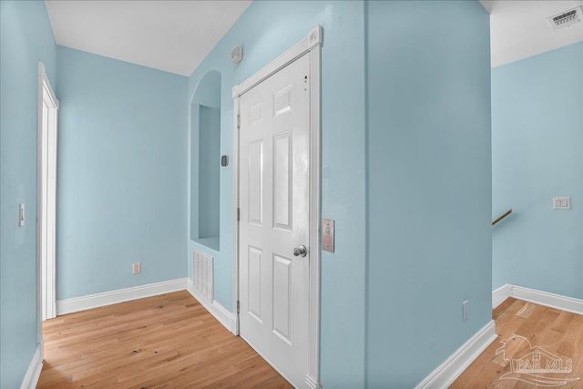 1806 Cypress St, Pensacola, FL 32502