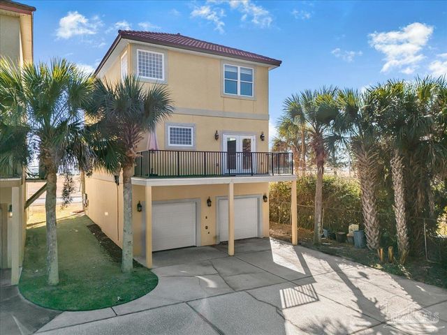 1806 Cypress St, Pensacola, FL 32502
