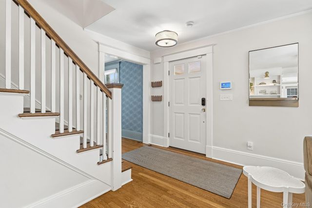 26 Kane Avenue, Larchmont, NY 10538