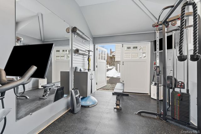 26 Kane Avenue, Larchmont, NY 10538