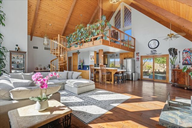 31331 Hogans Mountain Road, Coarsegold, CA 93614