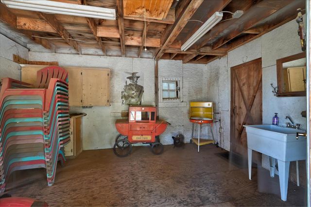 31331 Hogans Mountain Road, Coarsegold, CA 93614