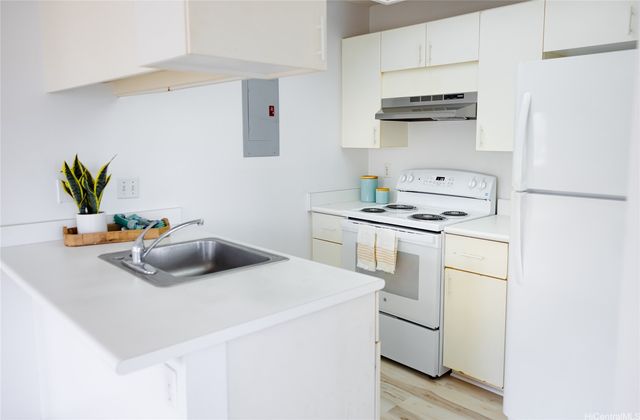 94-1420 Welina Loop W12, Waipahu, HI 96797