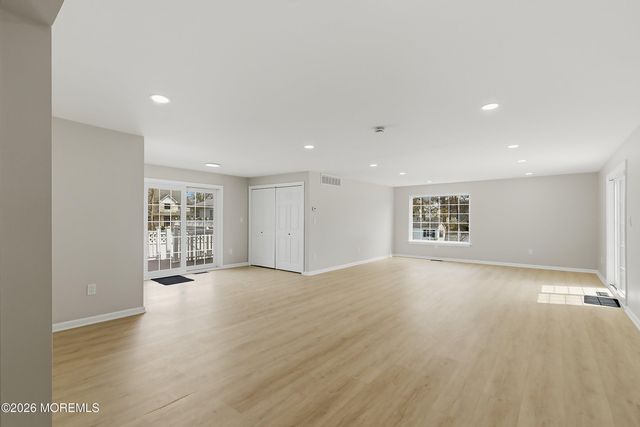 821 Bunnell Street, Lanoka Harbor, NJ 08734