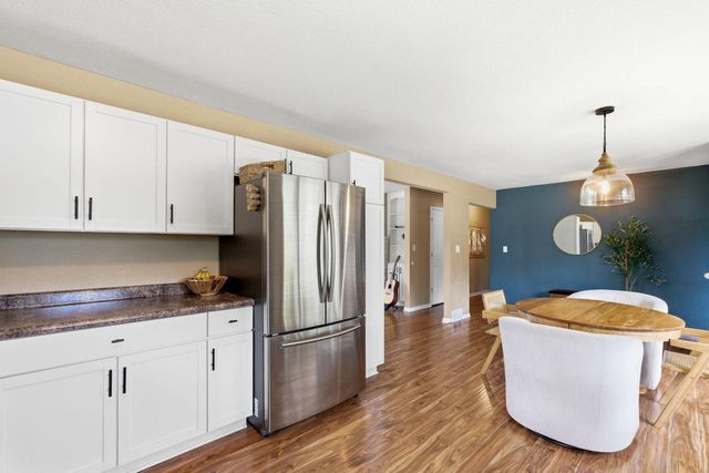 1004 Newhall AVENUE, Waukesha, WI 53186