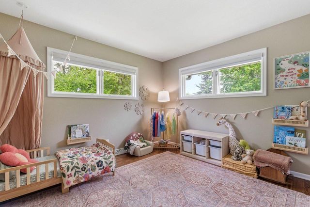 1004 Newhall AVENUE, Waukesha, WI 53186