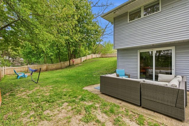 1004 Newhall AVENUE, Waukesha, WI 53186