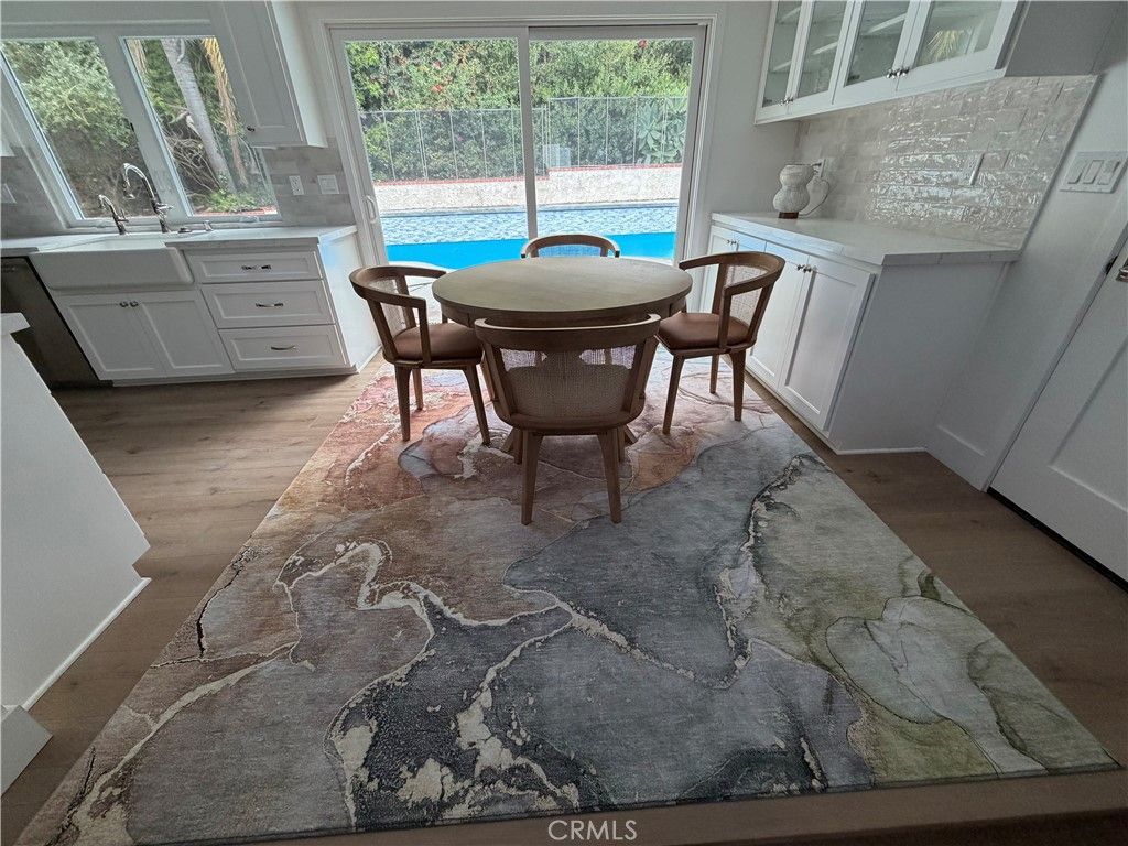 Image 7 of property listing at 29815 knollview dr, Rancho Palos Verdes, CA 90275