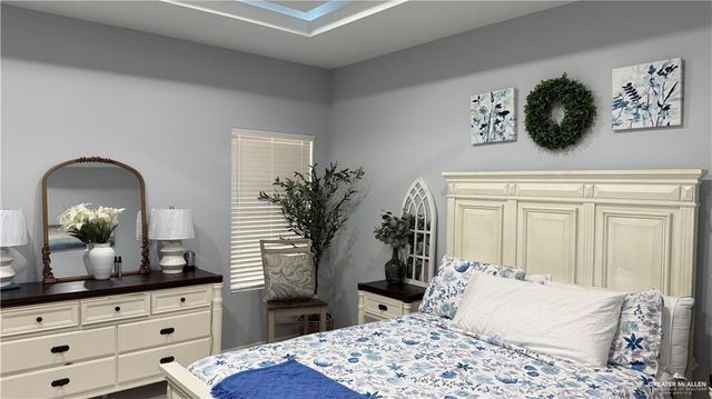 2112 Ginger Avenue, Weslaco, TX 78596