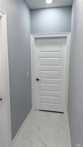 2112 Ginger Avenue, Weslaco, TX 78596