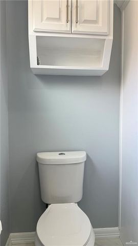 2112 Ginger Avenue, Weslaco, TX 78596