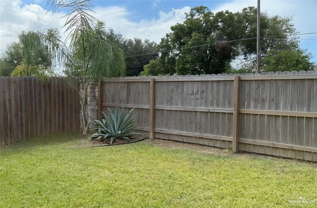 2112 Ginger Avenue, Weslaco, TX 78596