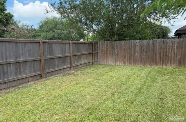2112 Ginger Avenue, Weslaco, TX 78596