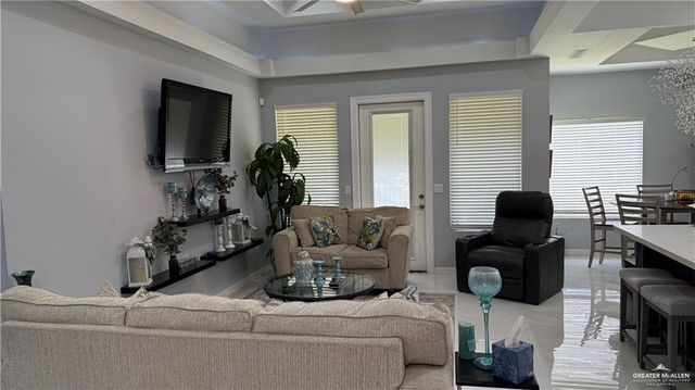 2112 Ginger Avenue, Weslaco, TX 78596