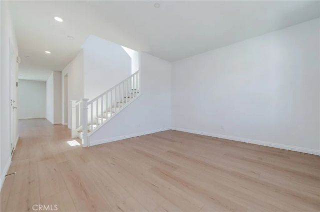 2834 E Murdock, Ontario, CA 91762
