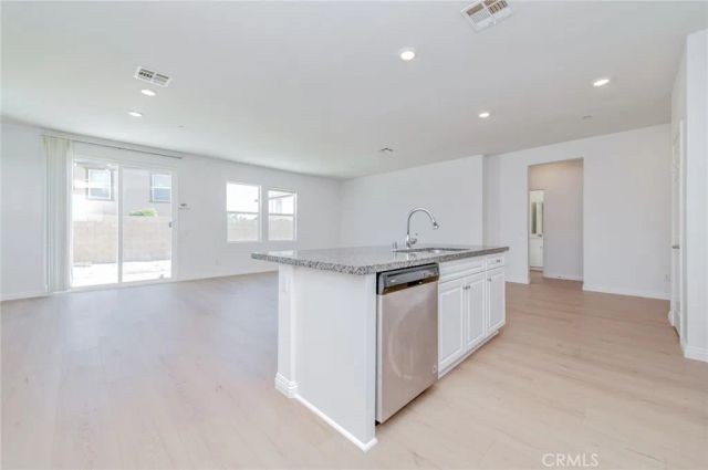 2834 E Murdock, Ontario, CA 91762