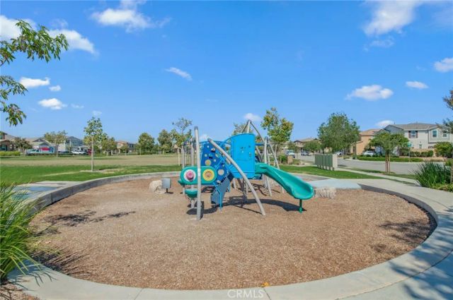 2834 E Murdock, Ontario, CA 91762