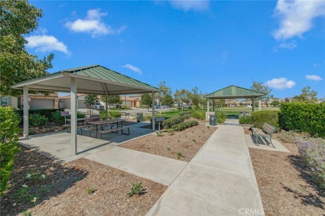 2834 E Murdock, Ontario, CA 91762