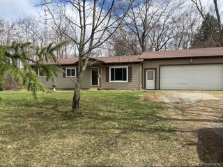 4225 Baldwin Road, Metamora Township, MI 48455