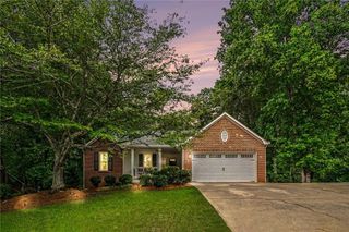 6008 Woodcreek Drive, Woodstock, GA 30188