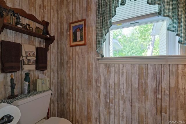 3 Unity Lane, New Paltz, NY 12561
