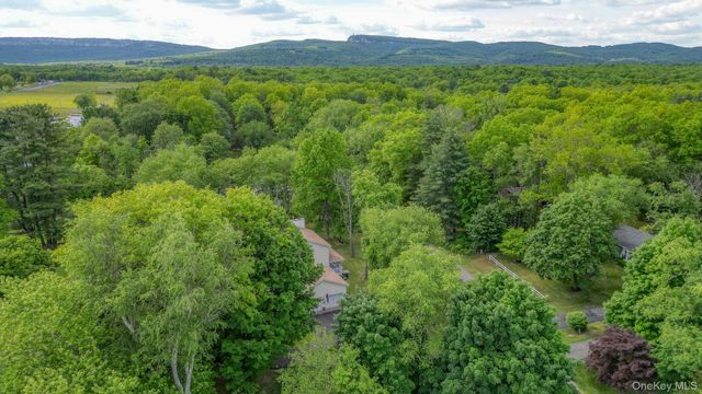 3 Unity Lane, New Paltz, NY 12561