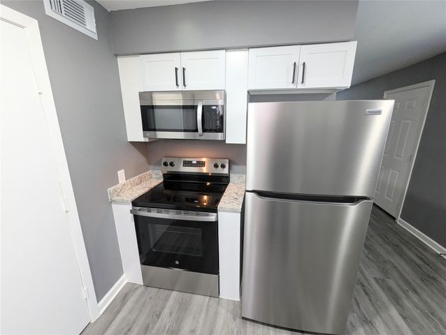 2015 Rosalee Street 1, La Marque, TX 77568