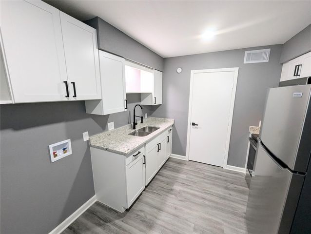 2015 Rosalee Street 1, La Marque, TX 77568