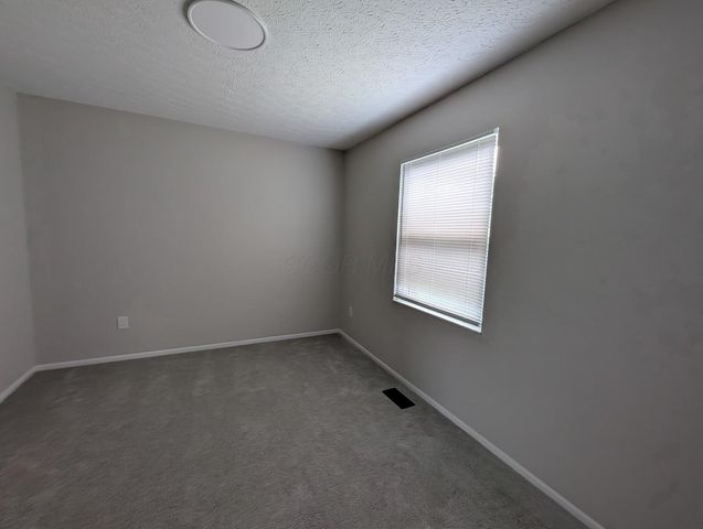 3815 Petzinger Road, Columbus, OH 43232