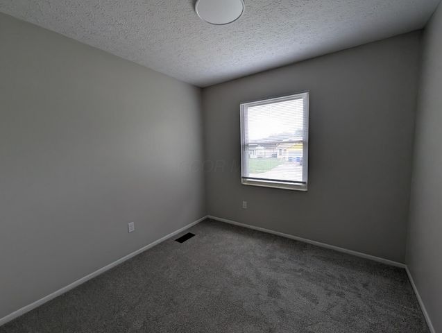 3815 Petzinger Road, Columbus, OH 43232