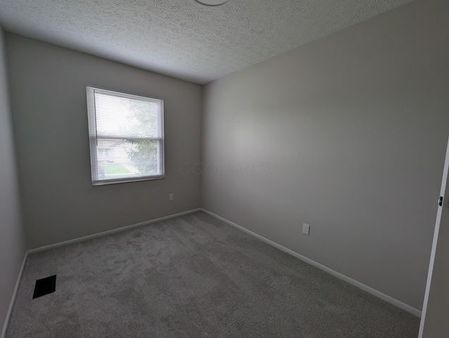 3815 Petzinger Road, Columbus, OH 43232