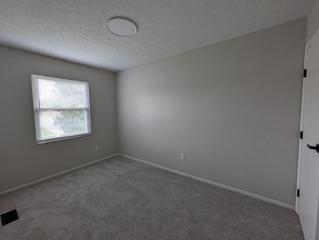 3815 Petzinger Road, Columbus, OH 43232