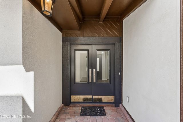 9241 WINGED FOOT Lane, Jacksonville, FL 32256