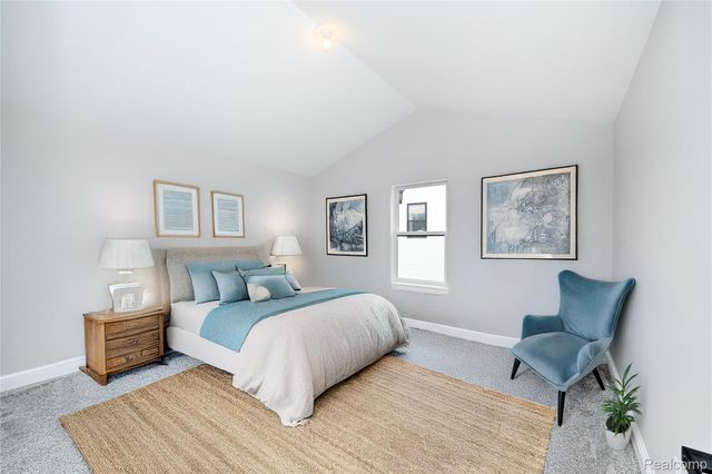 486 Green Hill Lane, Lake Orion Village, MI 48360