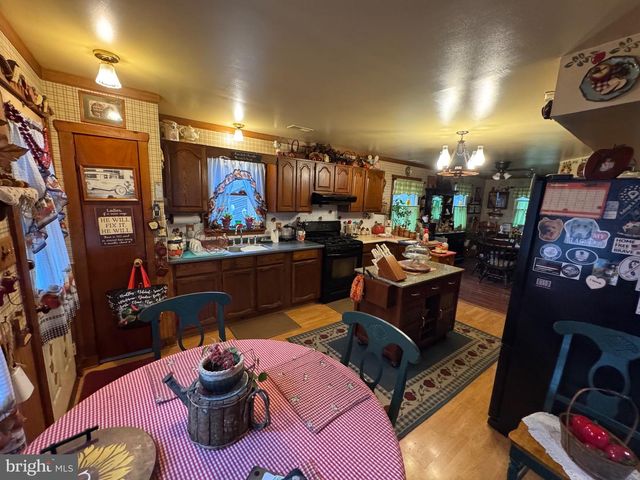 3077 LEXINGTON AVE, Millville, NJ 08332