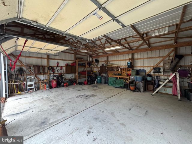 3077 LEXINGTON AVE, Millville, NJ 08332