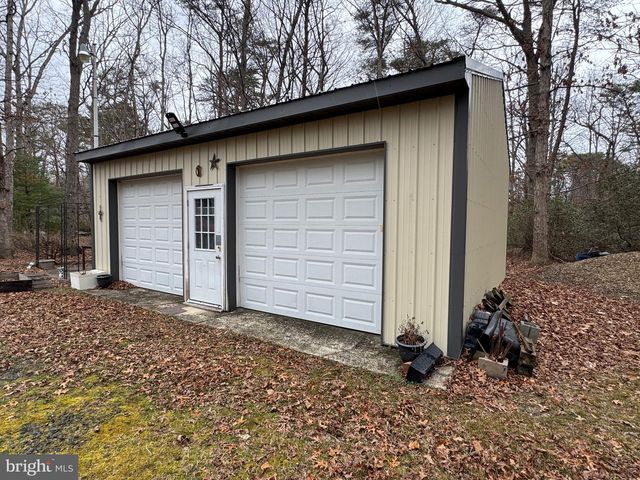 3077 LEXINGTON AVE, Millville, NJ 08332