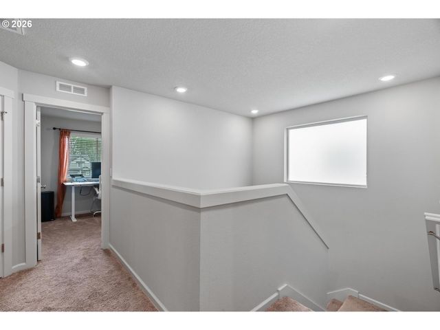 11509 Ne 138TH Ave, Brush Prairie, WA 98606