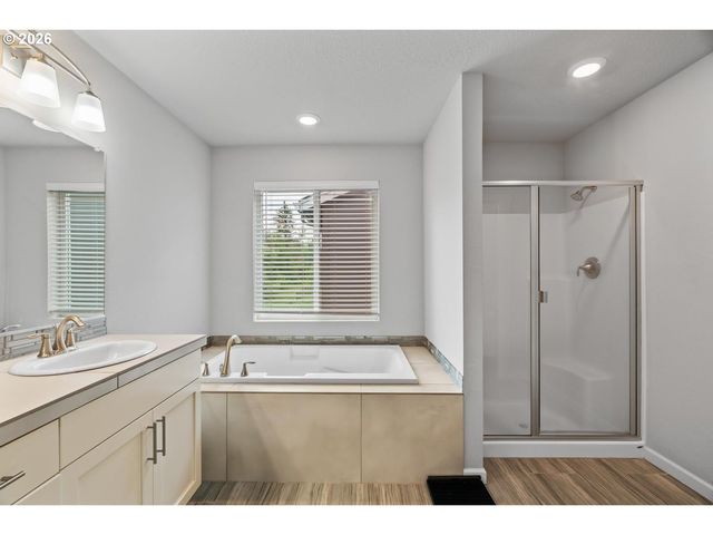 11509 Ne 138TH Ave, Brush Prairie, WA 98606