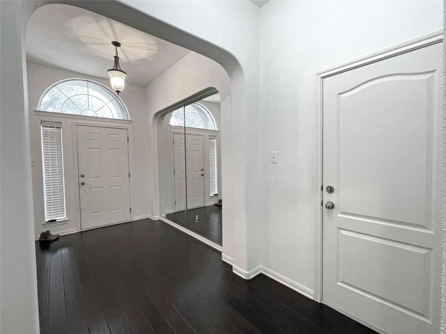 3440 Pine Needle CIR, Round Rock, TX 78681