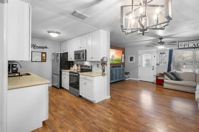 120 E HOLLY DRIVE, Orange City, FL 32763