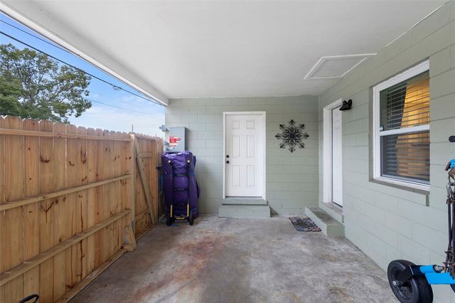 120 E HOLLY DRIVE, Orange City, FL 32763