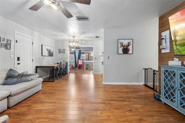 120 E HOLLY DRIVE, Orange City, FL 32763