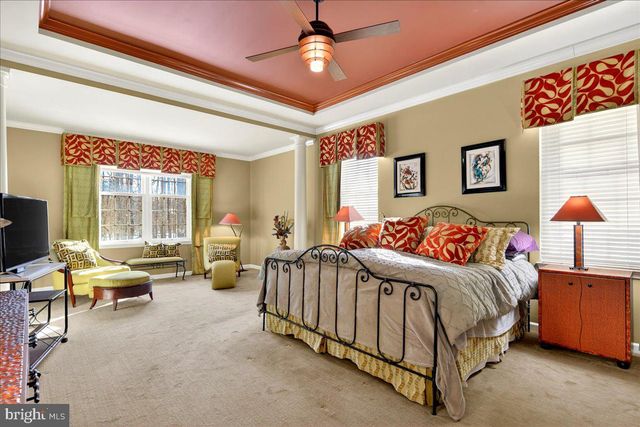 38 EDGEMERE DRIVE, Kendall Park, NJ 08824